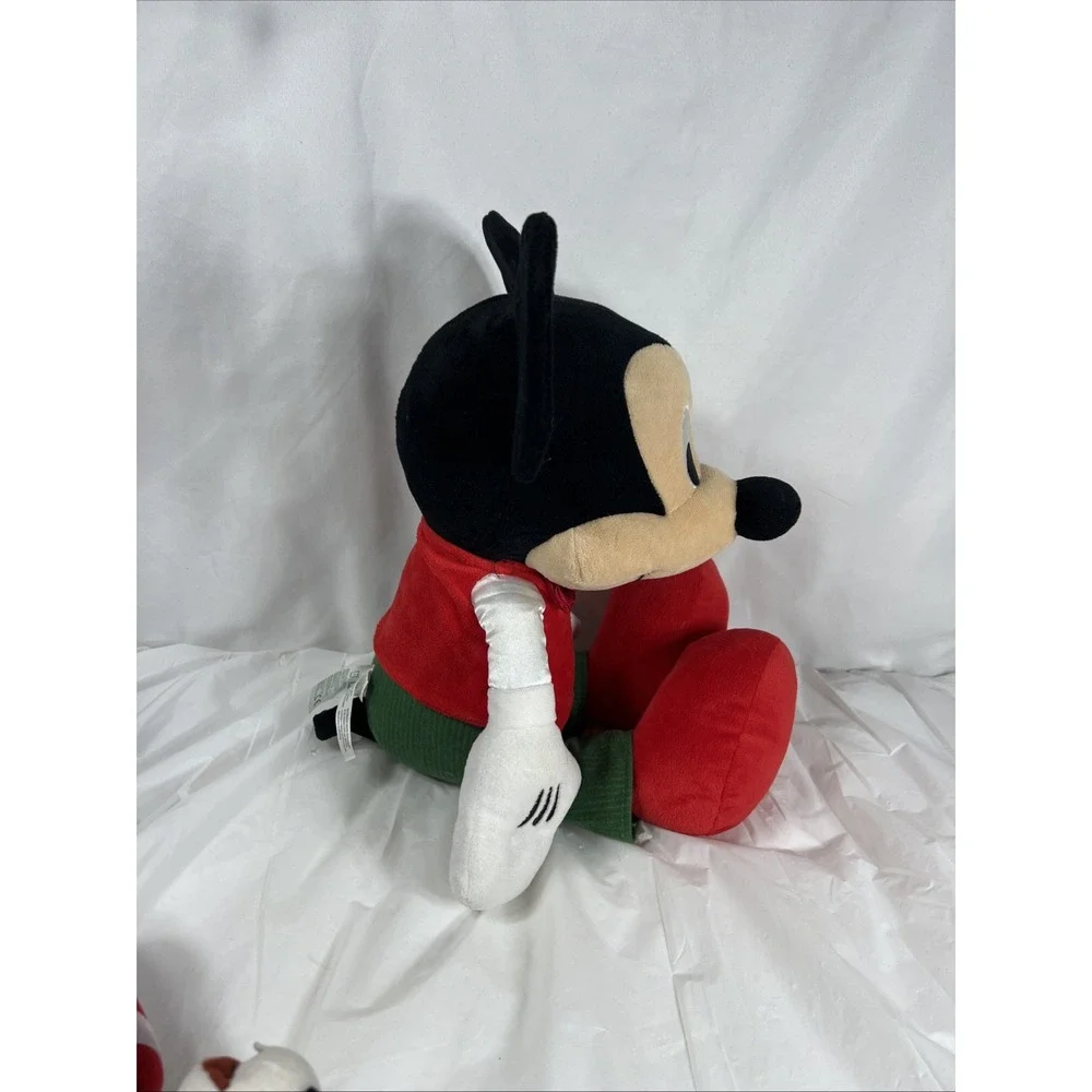Mickey‎ Mouse 18